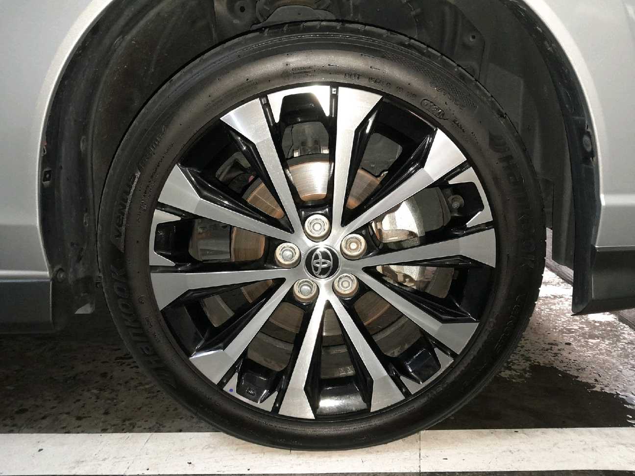 used 2023 Toyota Veloz  1.5