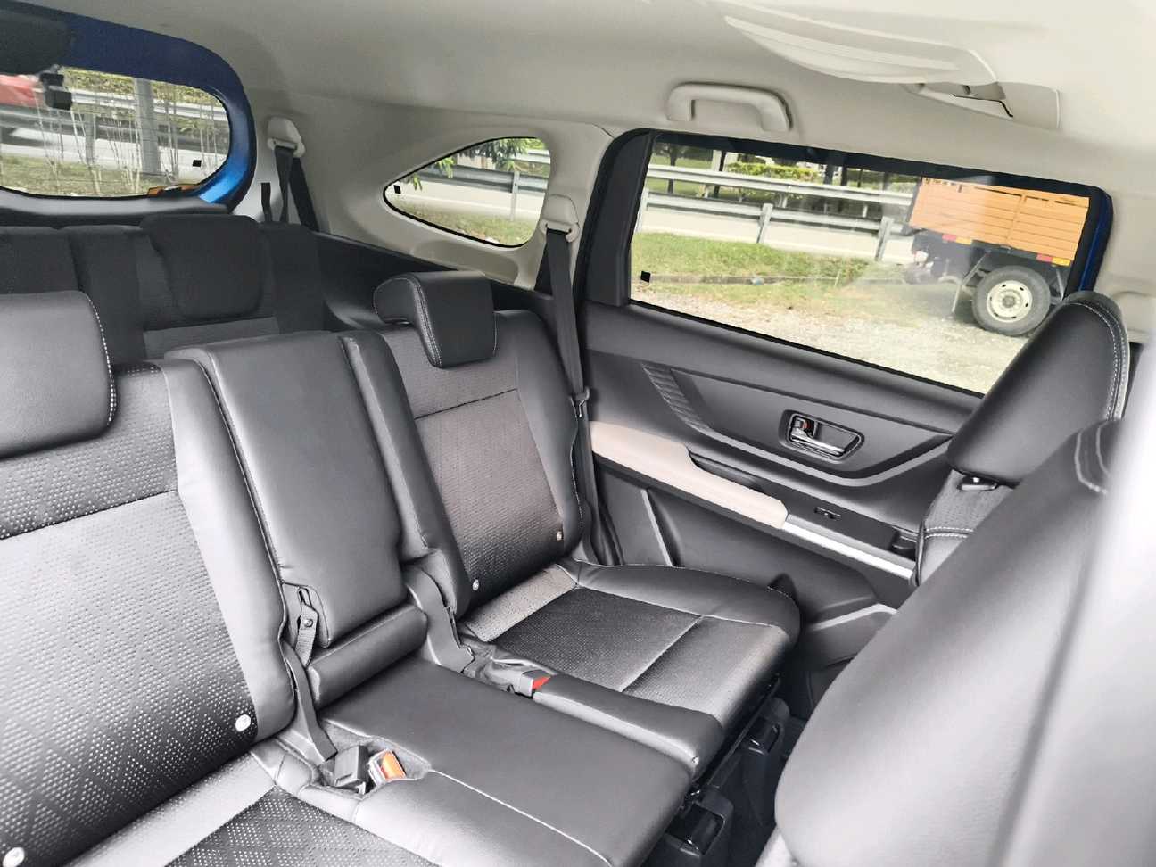 used 2022 Toyota Veloz  1.5