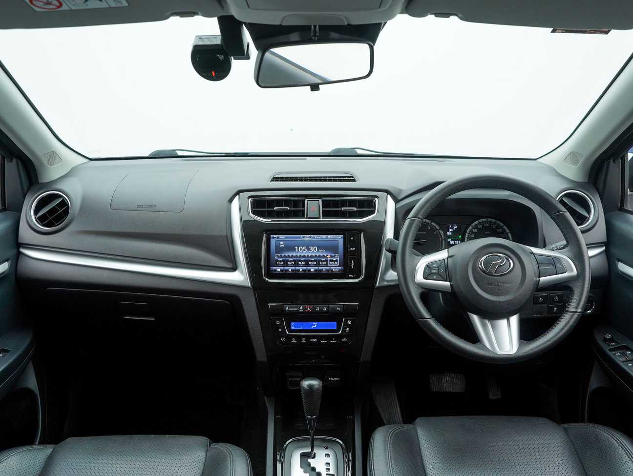 terpakai 2022 Perodua Aruz AV 1.5