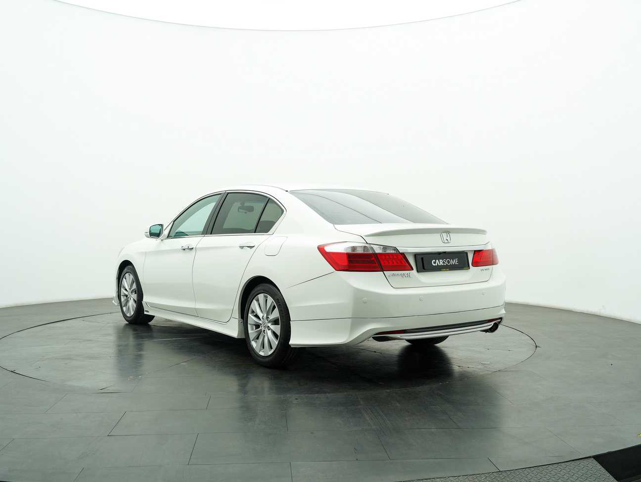 used 2015 Honda Accord VTi-L 2.0