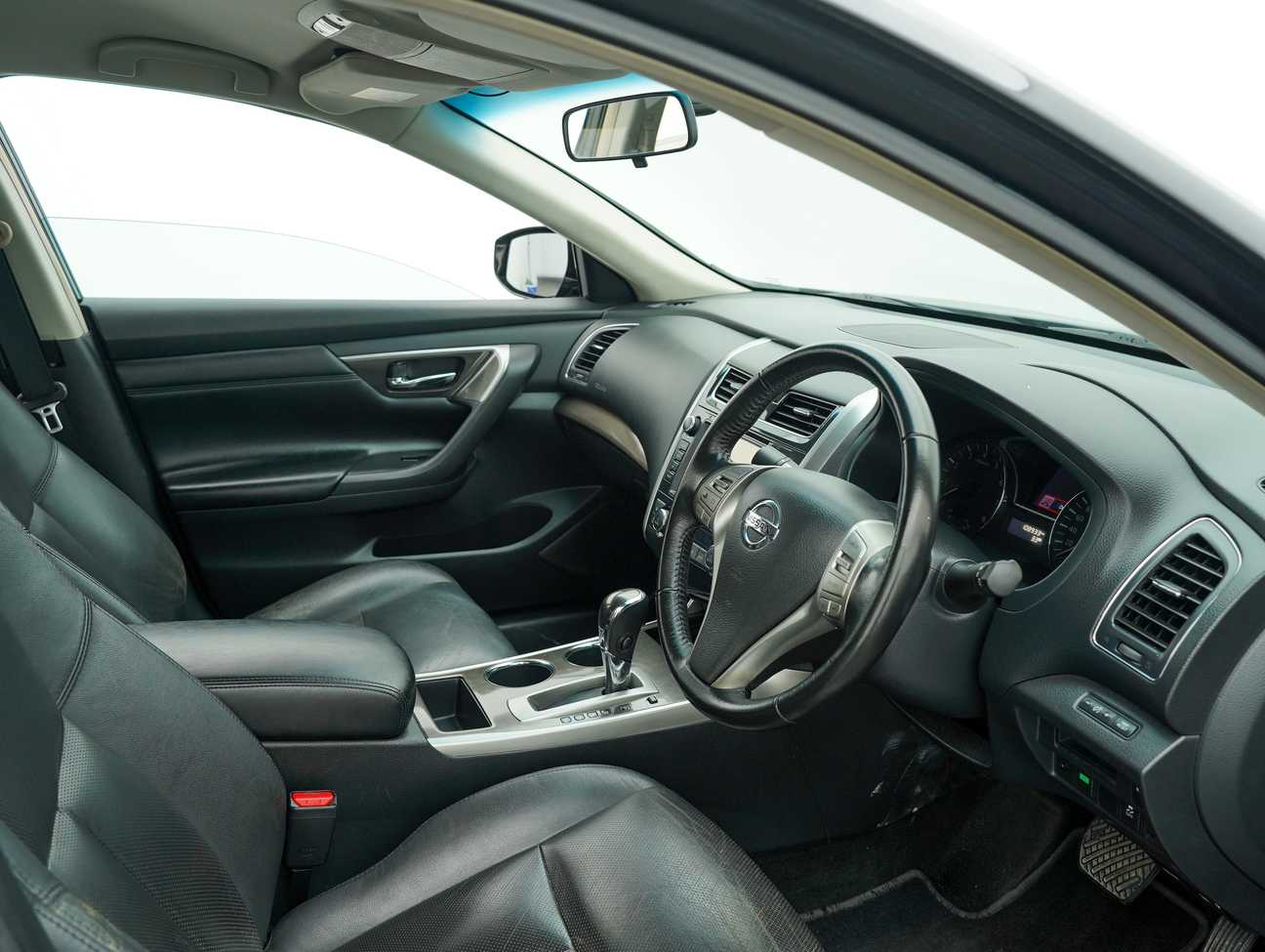 used 2015 Nissan Teana XL 2.0