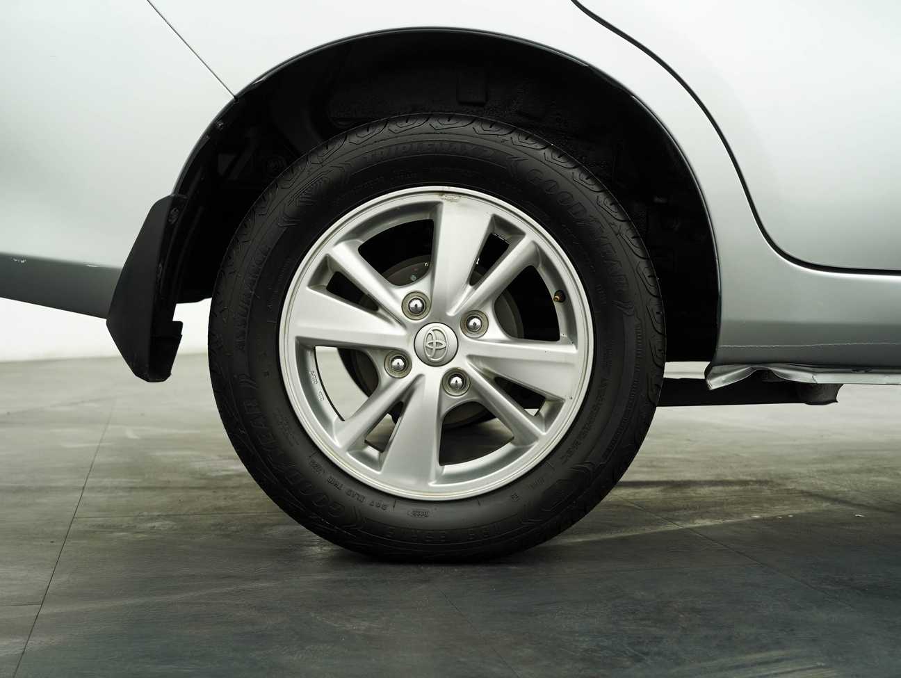 terpakai 2015 Toyota Avanza G 1.5