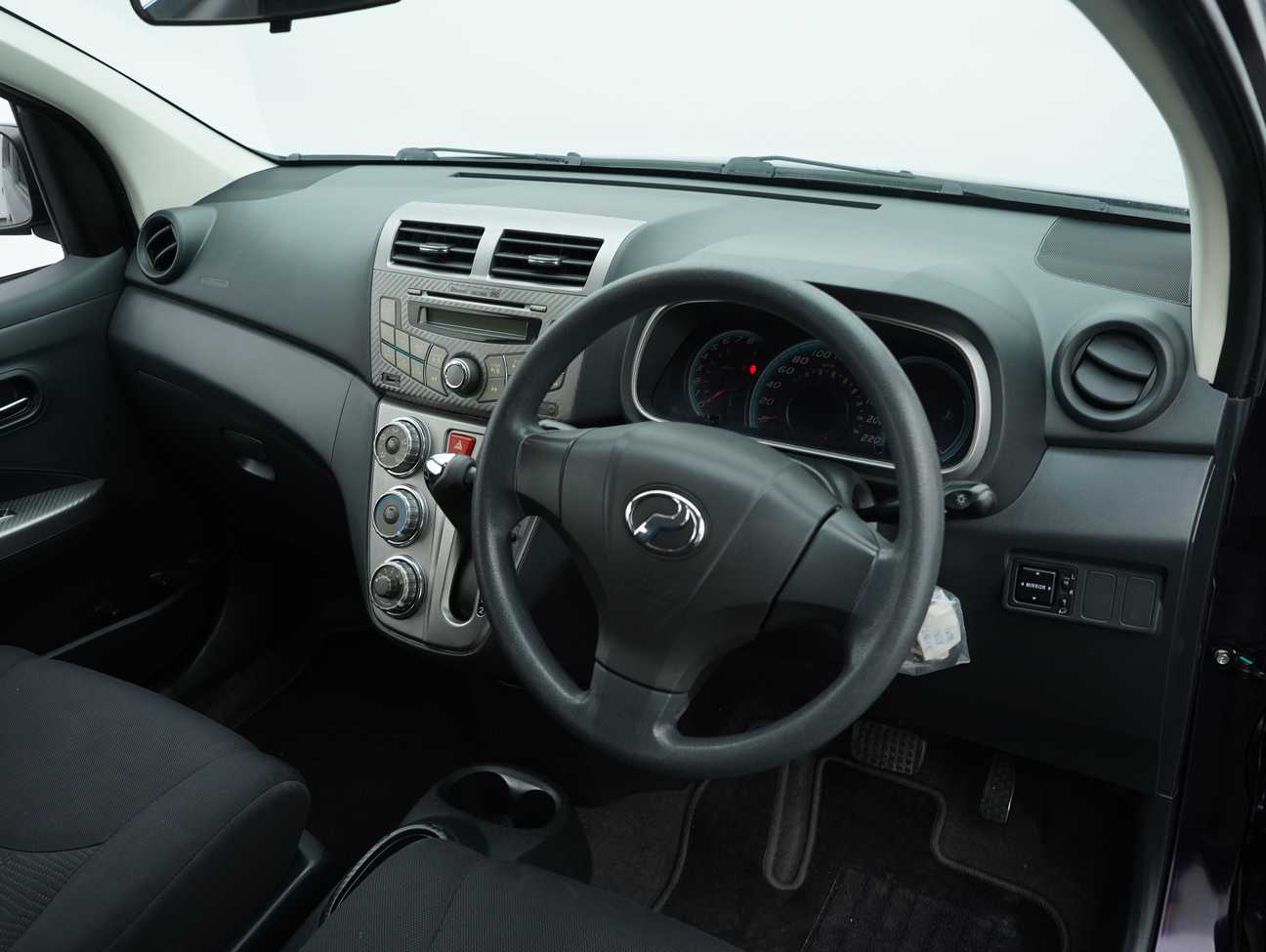 terpakai 2014 Perodua Myvi XT EZi 1.3