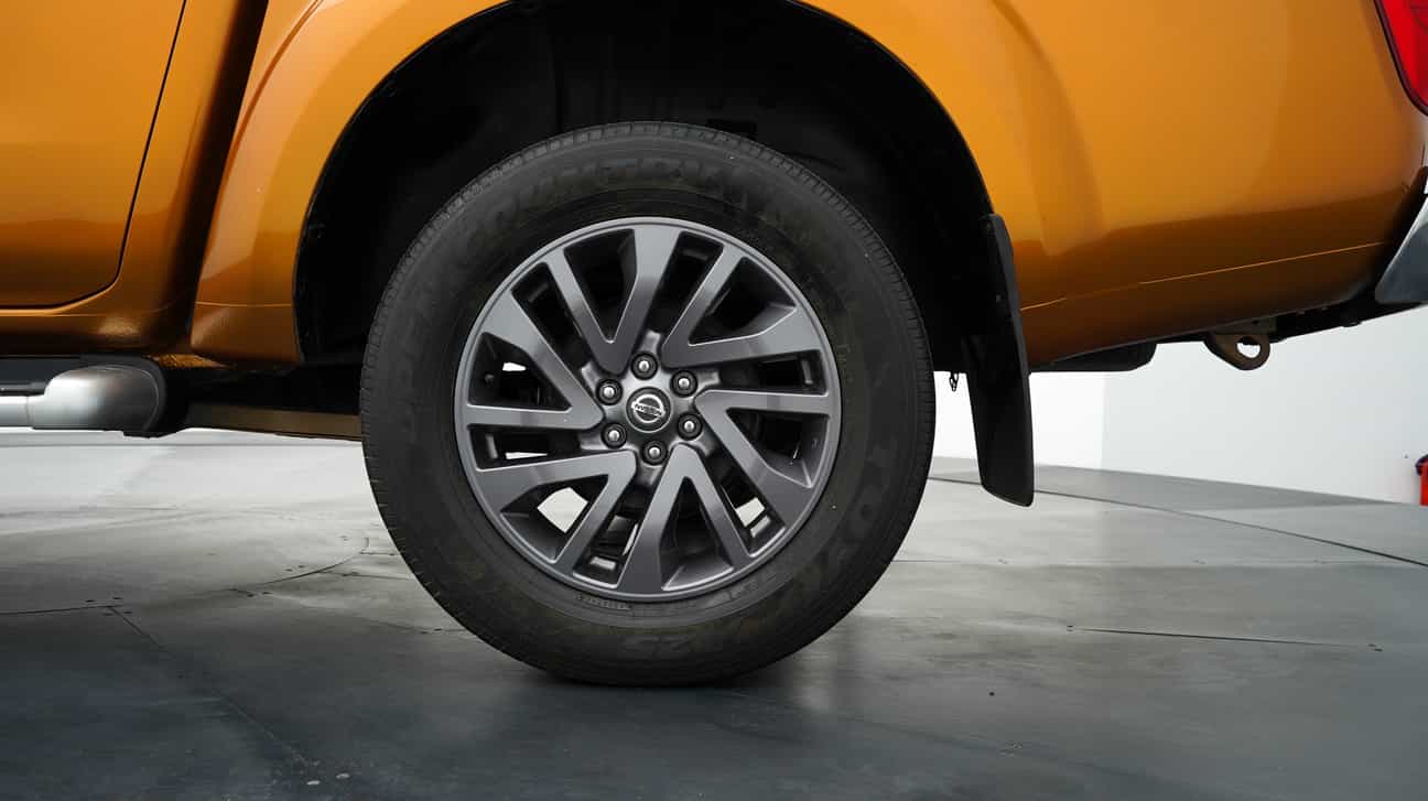 terpakai 2017 Nissan NAVARA NP300 VL 2.5