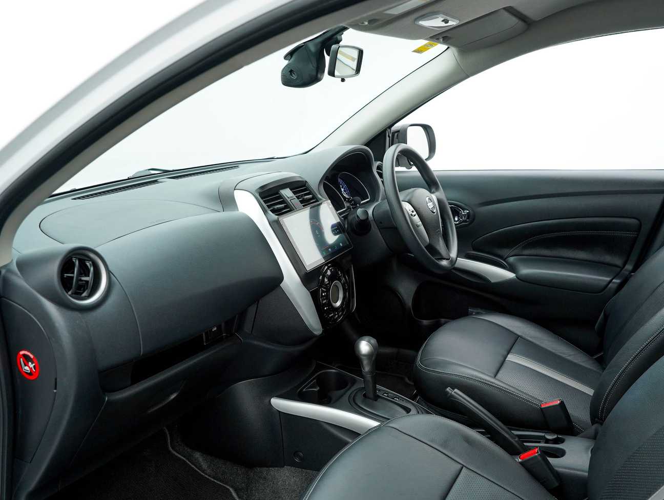 terpakai 2019 Nissan Almera VL 1.5