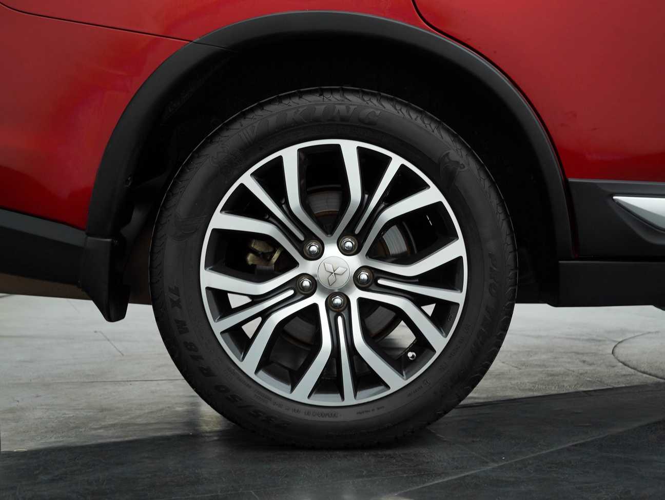 used 2019 Mitsubishi Outlander  2.0