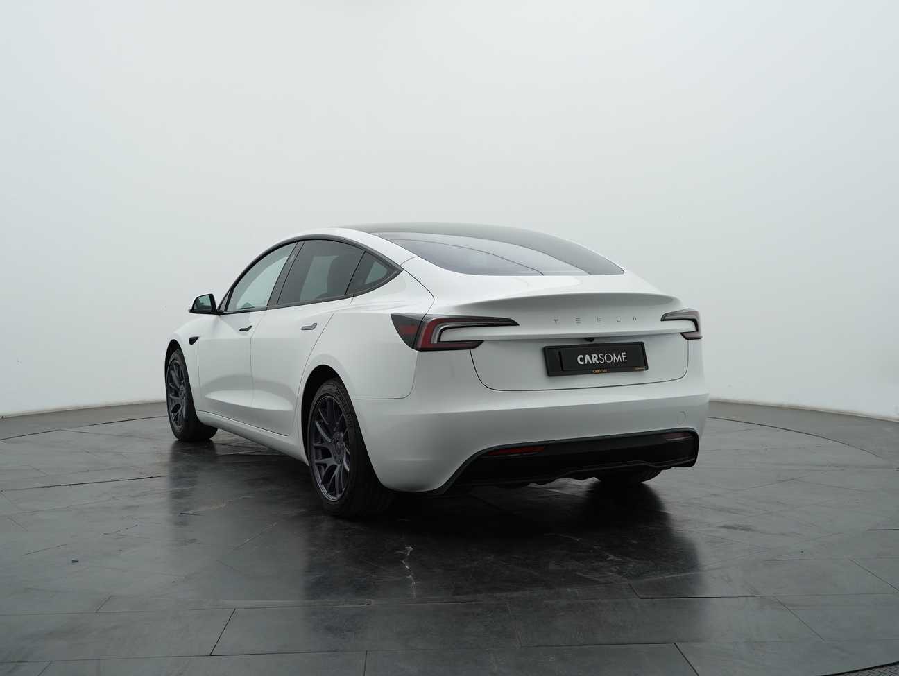 used 2024 Tesla Model 3 Standard Range 