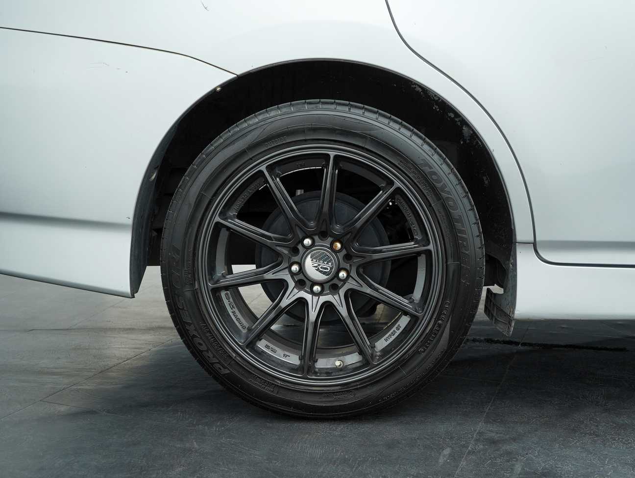 used 2014 Toyota Wish X 1.8