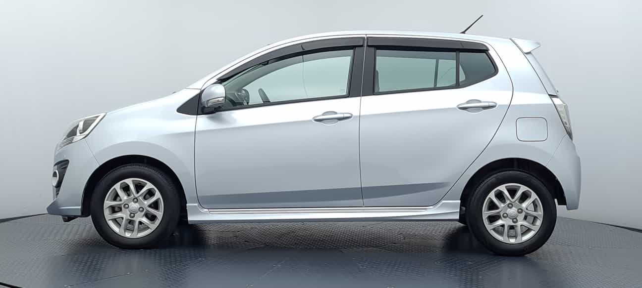 terpakai 2015 Perodua AXIA SE 1.0