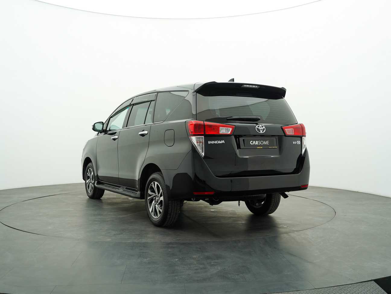 terpakai 2022 Toyota Innova G 2.0