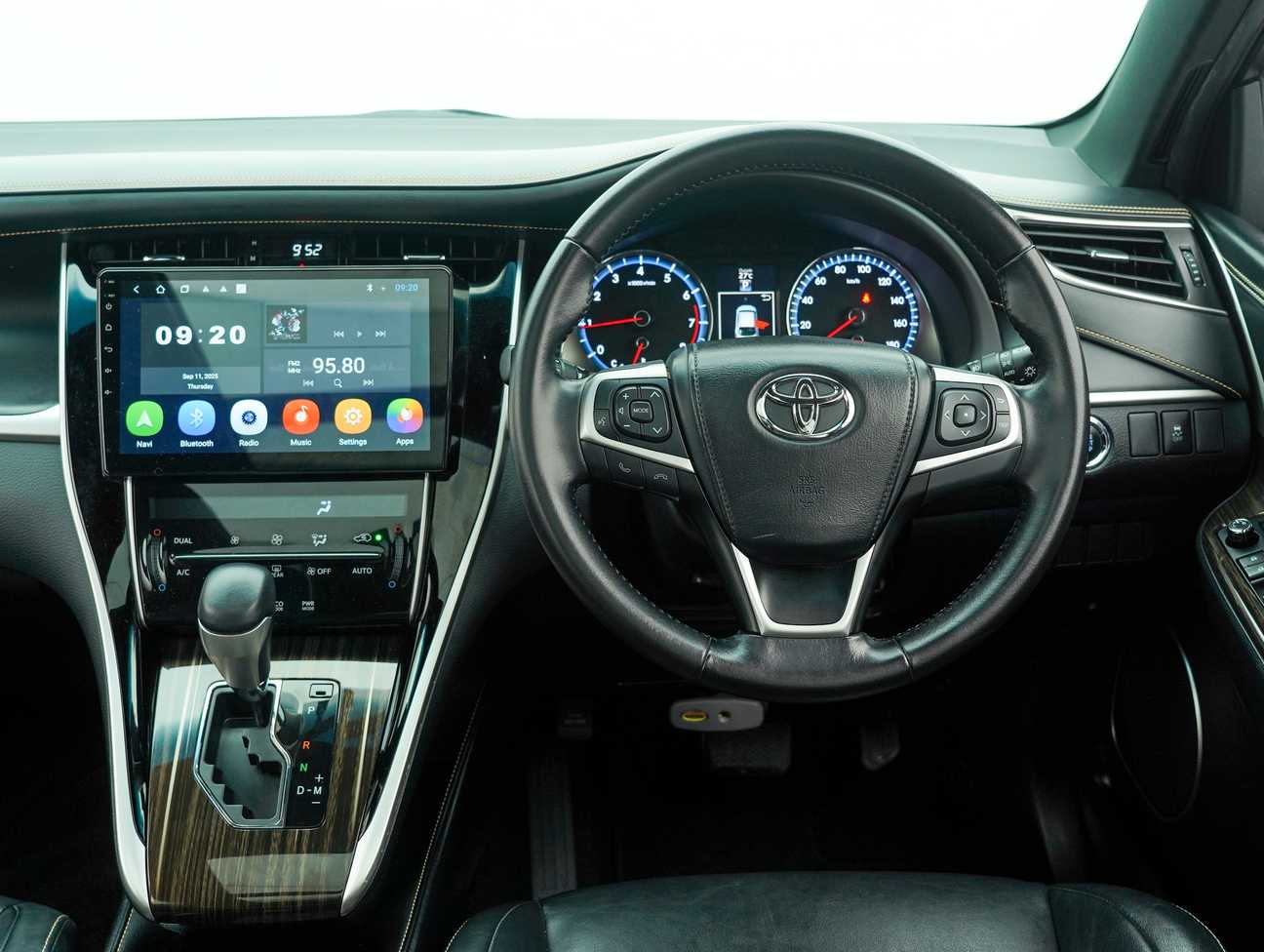 used 2017 Toyota Harrier Elegance 2.0