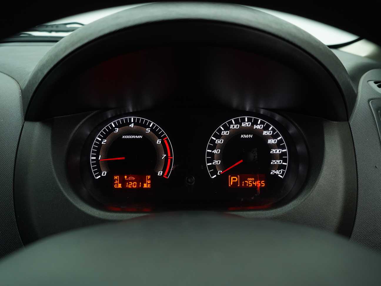 terpakai 2013 Proton Exora Bold CFE Standard 1.6