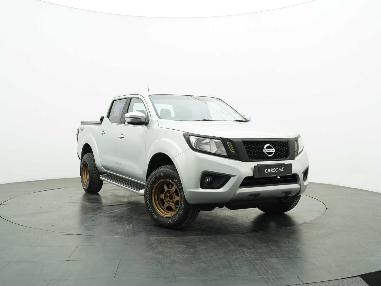 terpakai 2019 Nissan Navara NP300 SE Dual Cab 2.5