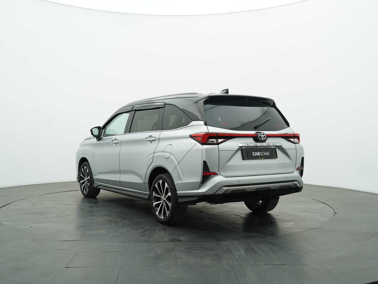 used 2022 Toyota Veloz  1.5
