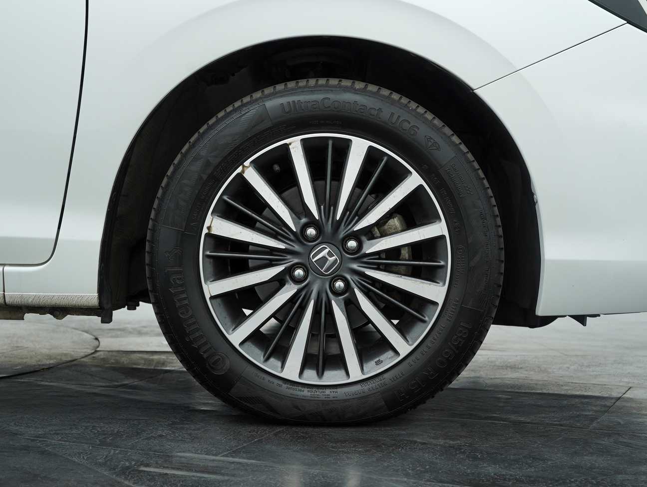 terpakai 2022 Honda City E i-VTEC 1.5