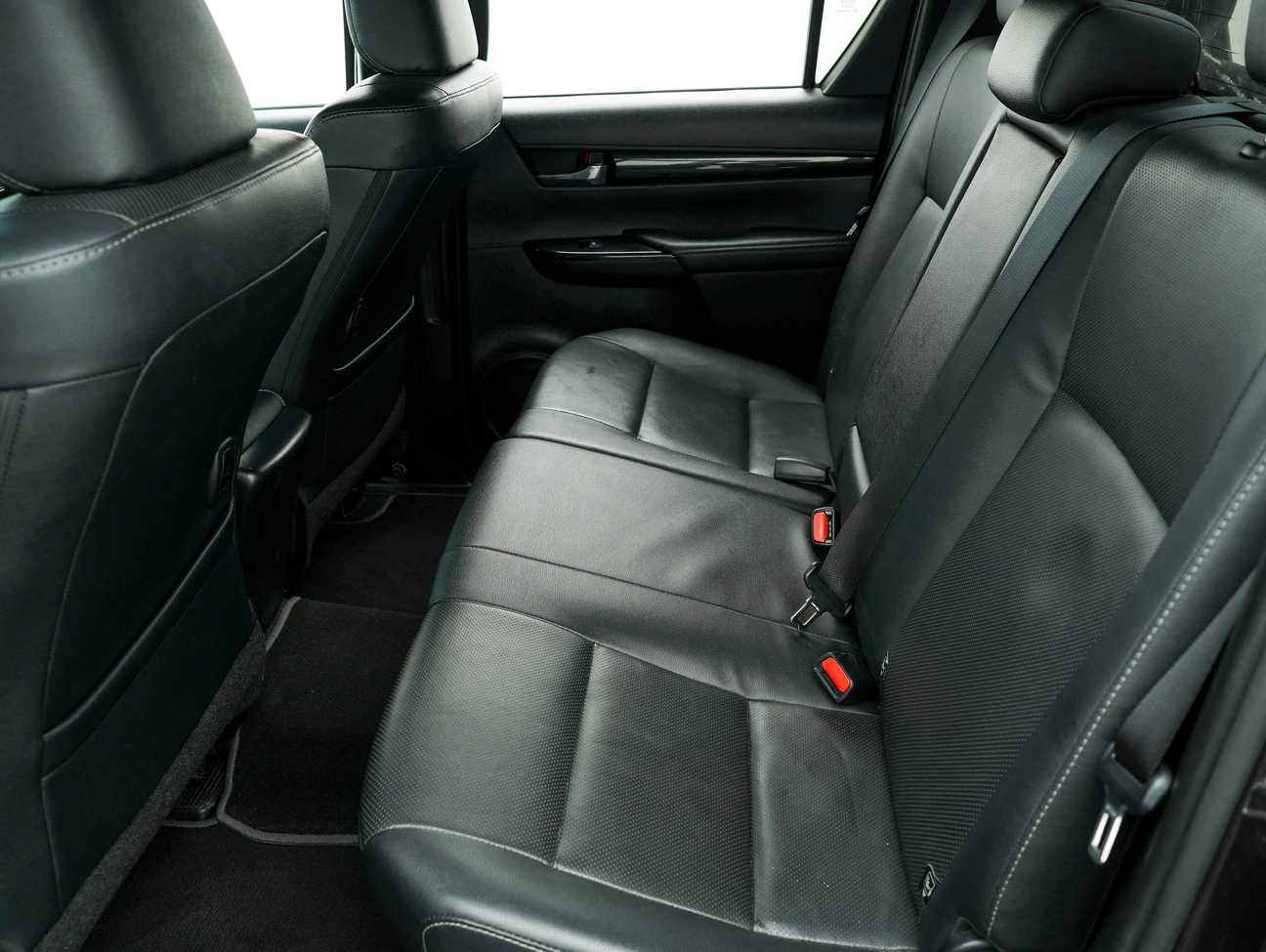 used 2019 Toyota Hilux L-Edition Dual Cab 2.4