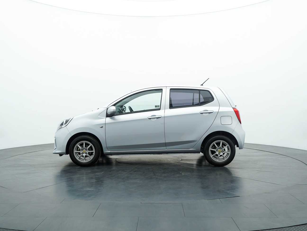 used 2019 Perodua AXIA GXtra 1.0