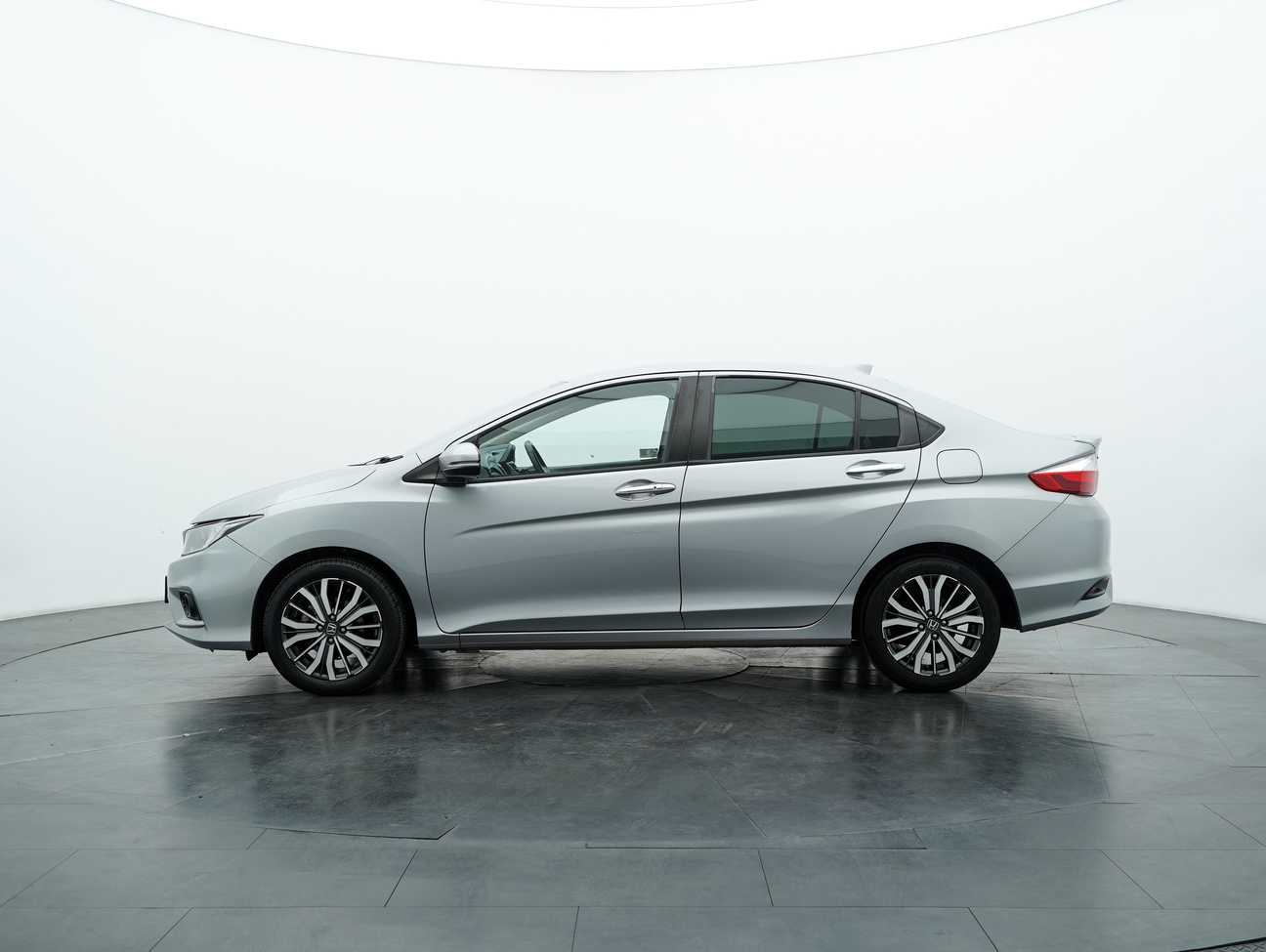 used 2020 Honda City V i-VTEC 1.5