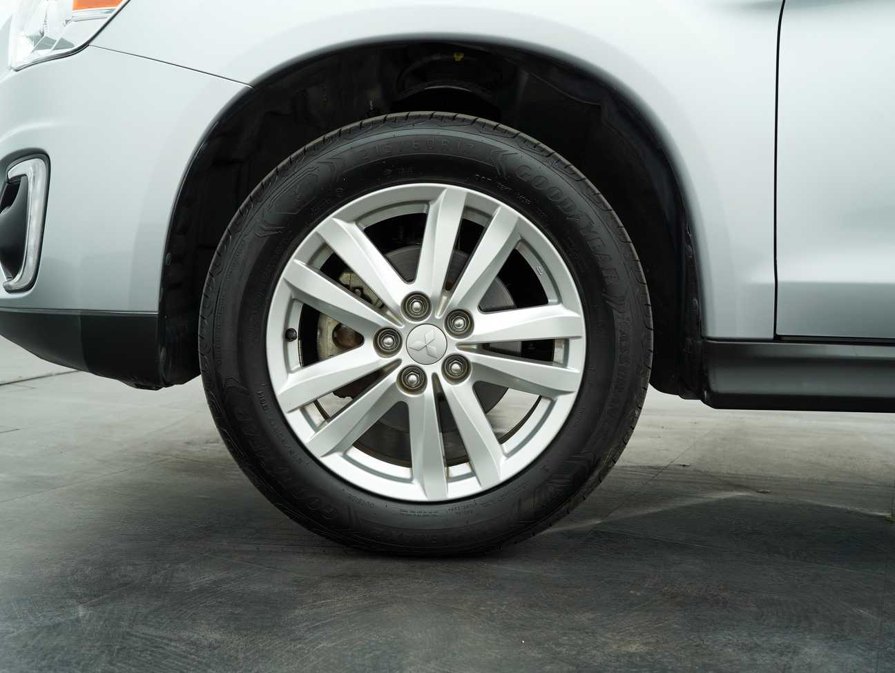 used 2016 Mitsubishi ASX  2.0