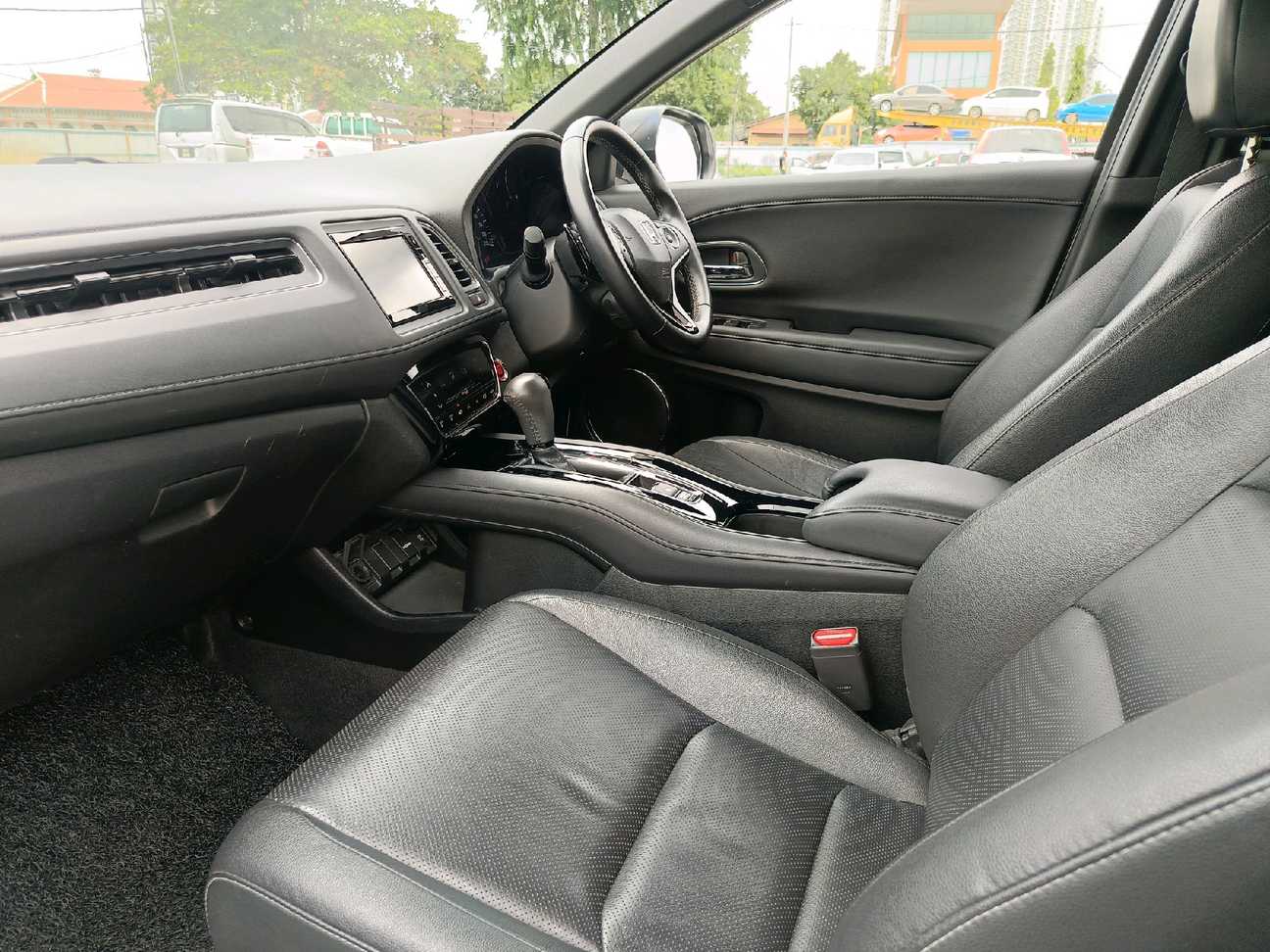 terpakai 2020 Honda HR-V RS 1.8