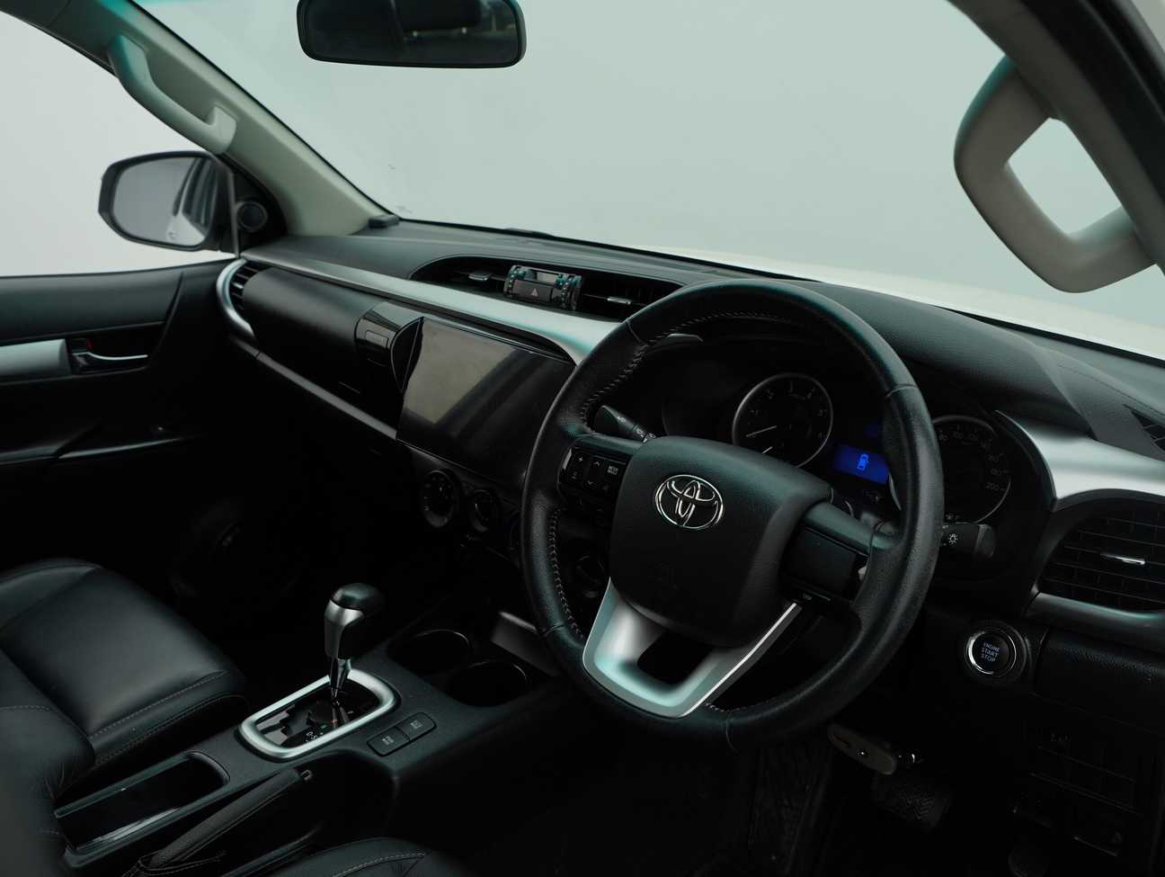 used 2016 Toyota Hilux G Dual Cab 2.4