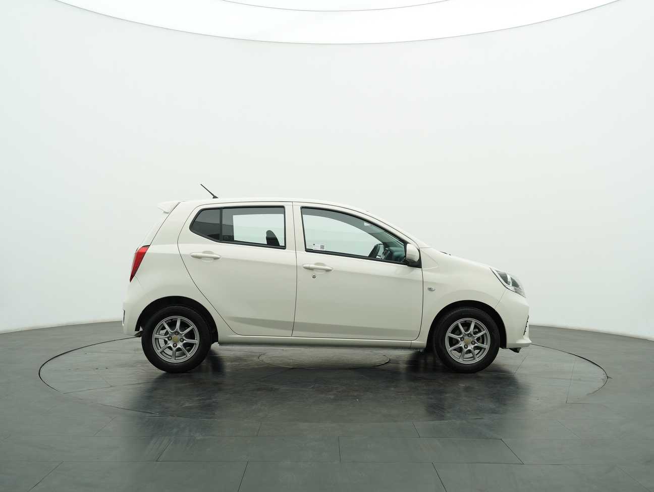 terpakai 2017 Perodua AXIA G 1.0