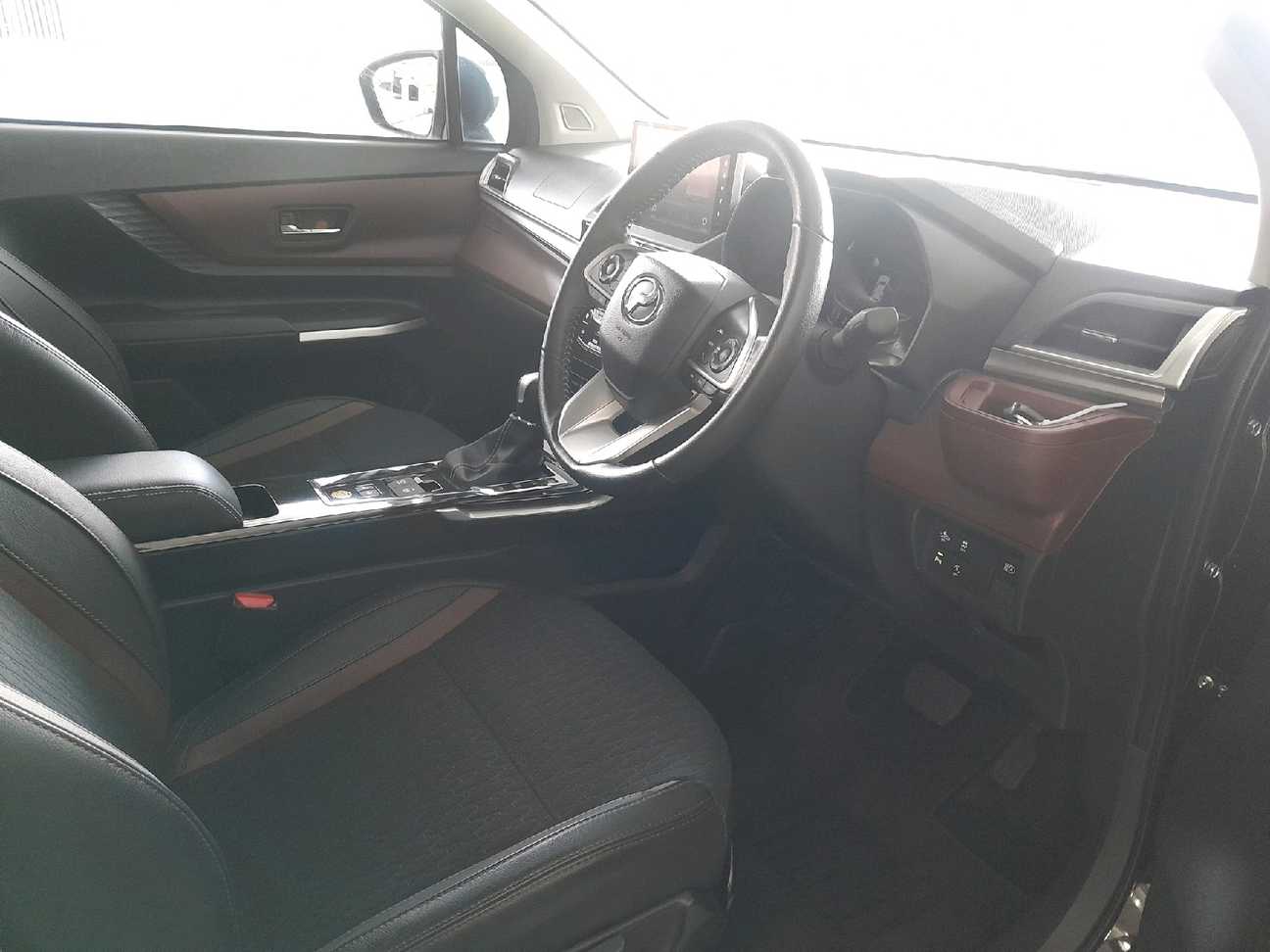 used 2023 Perodua Alza AV 1.5