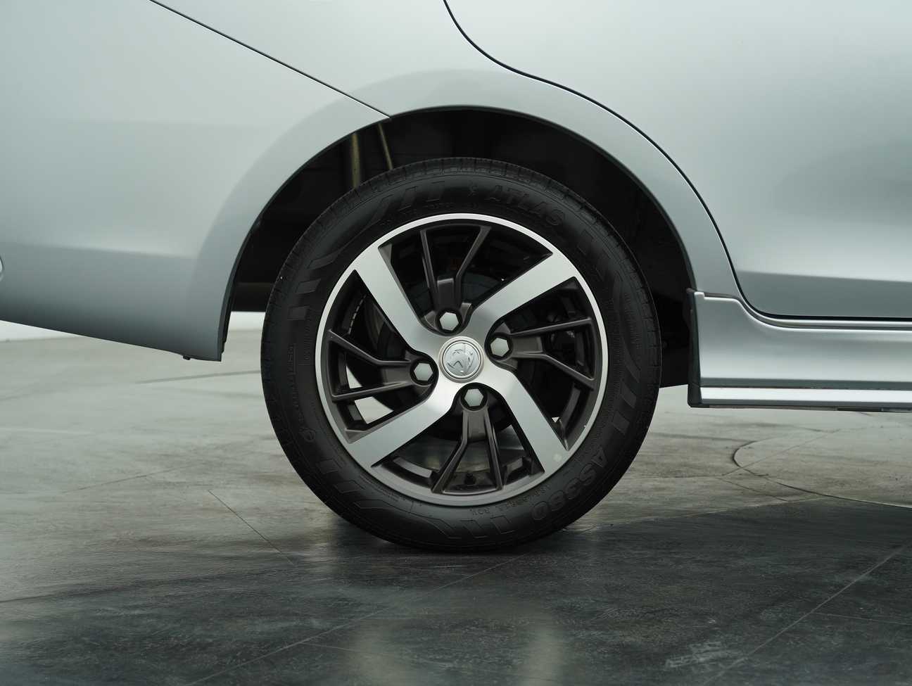 terpakai 2023 Proton Saga Premium S 1.3