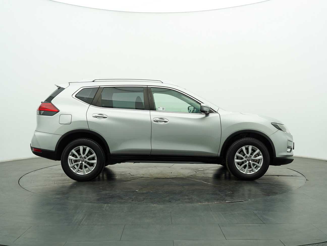 terpakai 2019 Nissan X-Trail  2.0