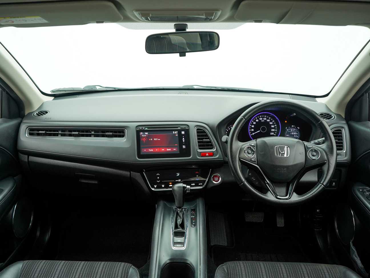 used 2017 Honda HR-V V 1.8