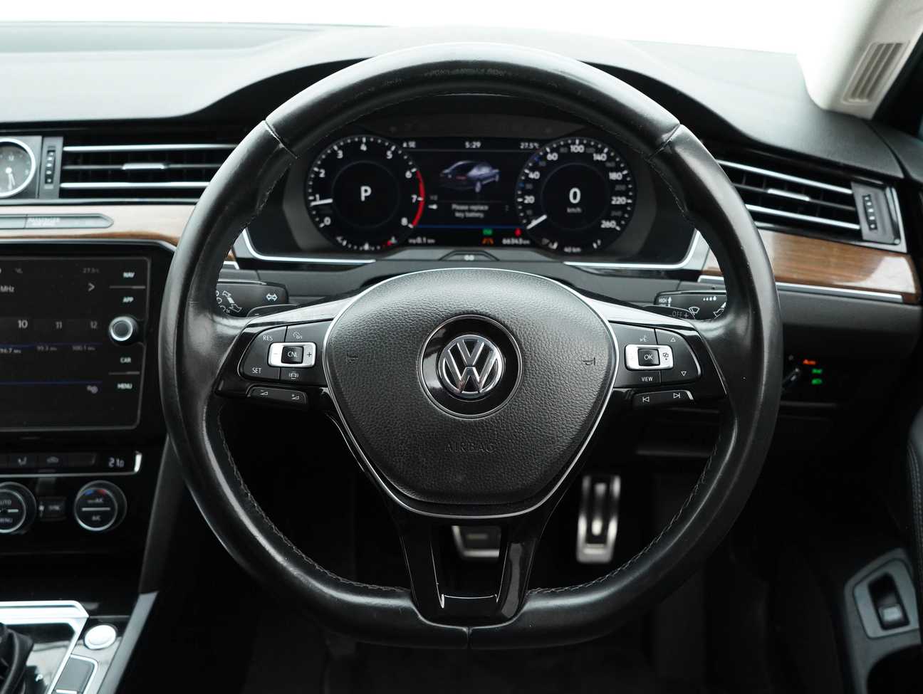 terpakai 2019 Volkswagen Passat TSI Highline 2.0