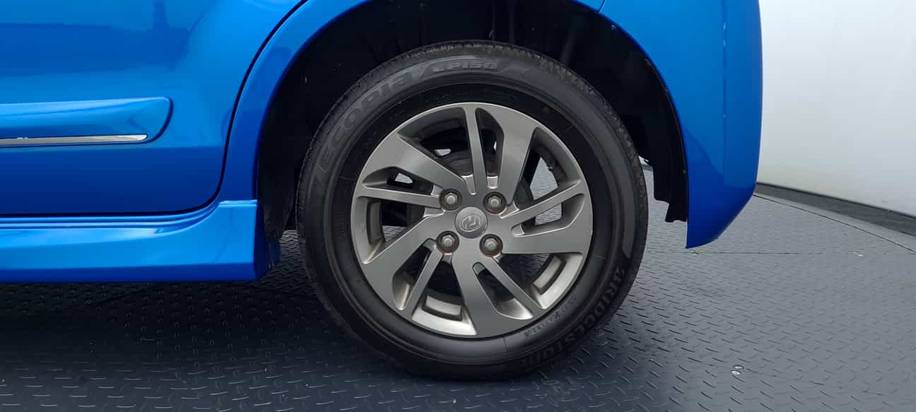 terpakai 2015 Perodua MYVI SE 1.5