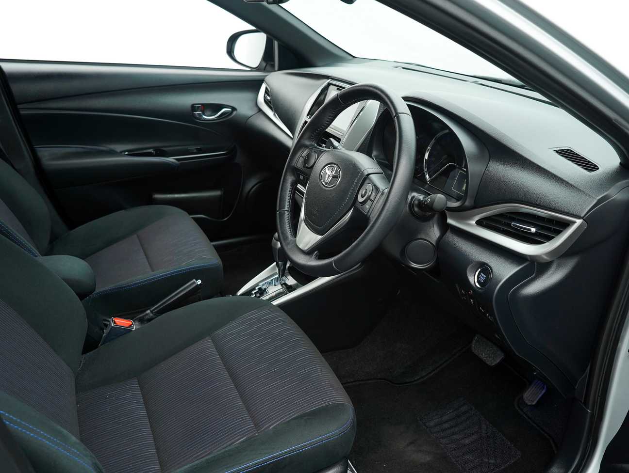 used 2020 Toyota YARIS G 1.5