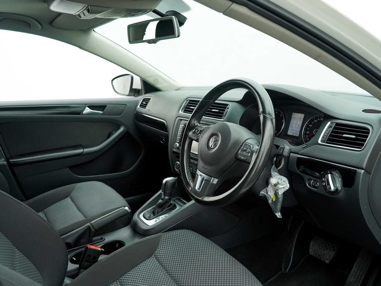 terpakai 2014 Volkswagen Jetta TSI 1.4