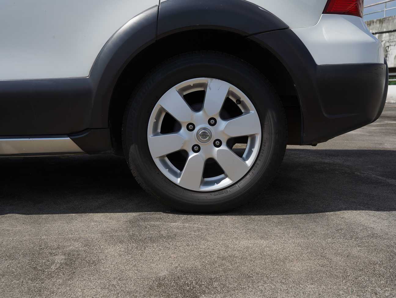 used 2013 Nissan Livina X-Gear  1.6