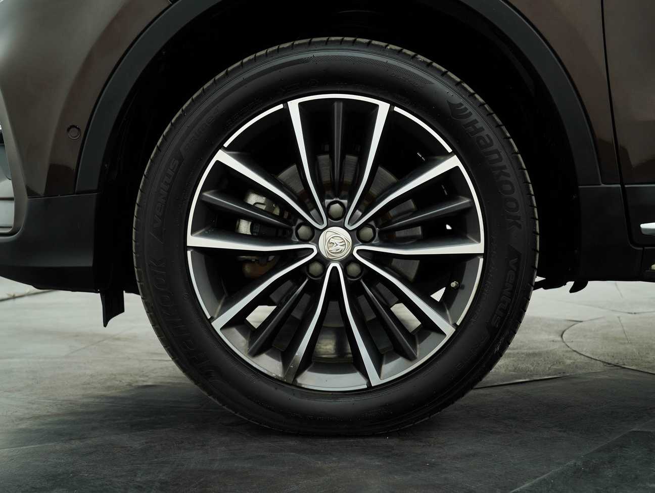 used 2019 Proton X70 Premium 1.8