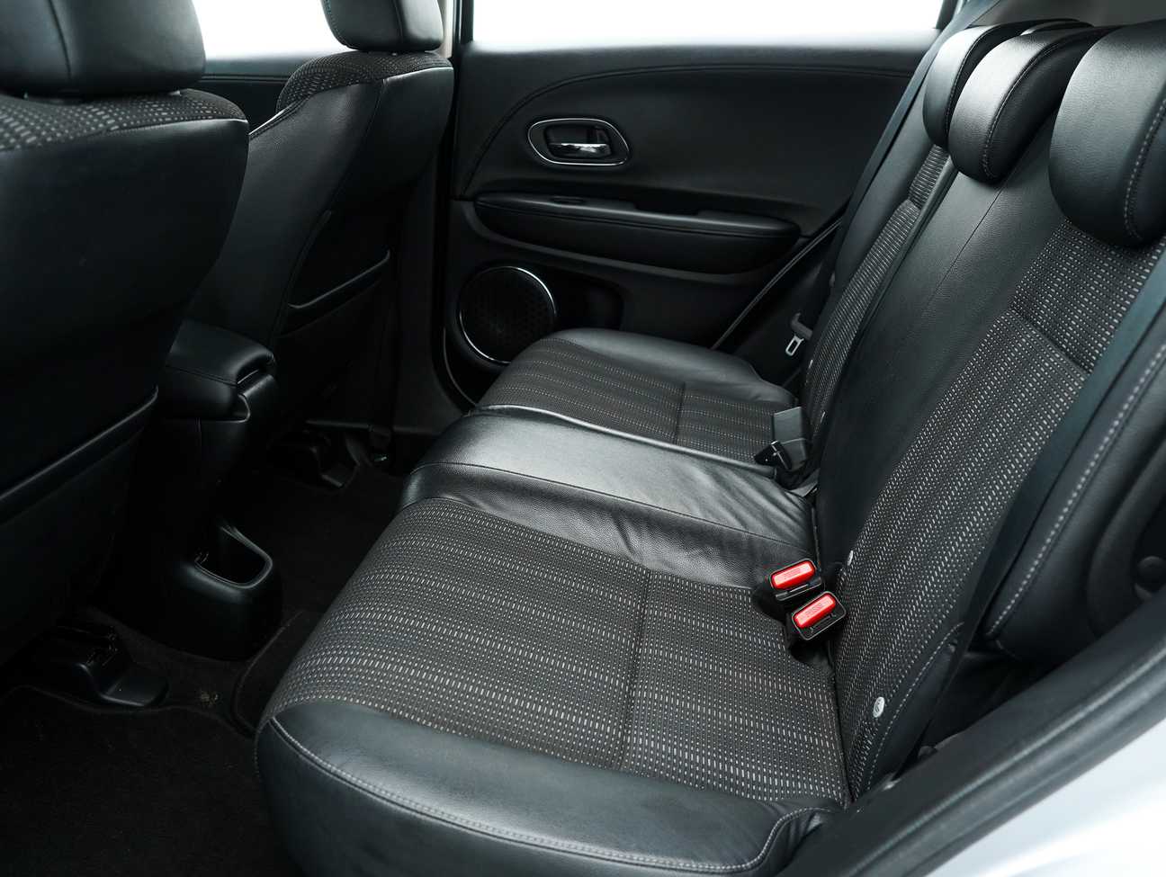 used 2017 Honda HR-V V 1.8