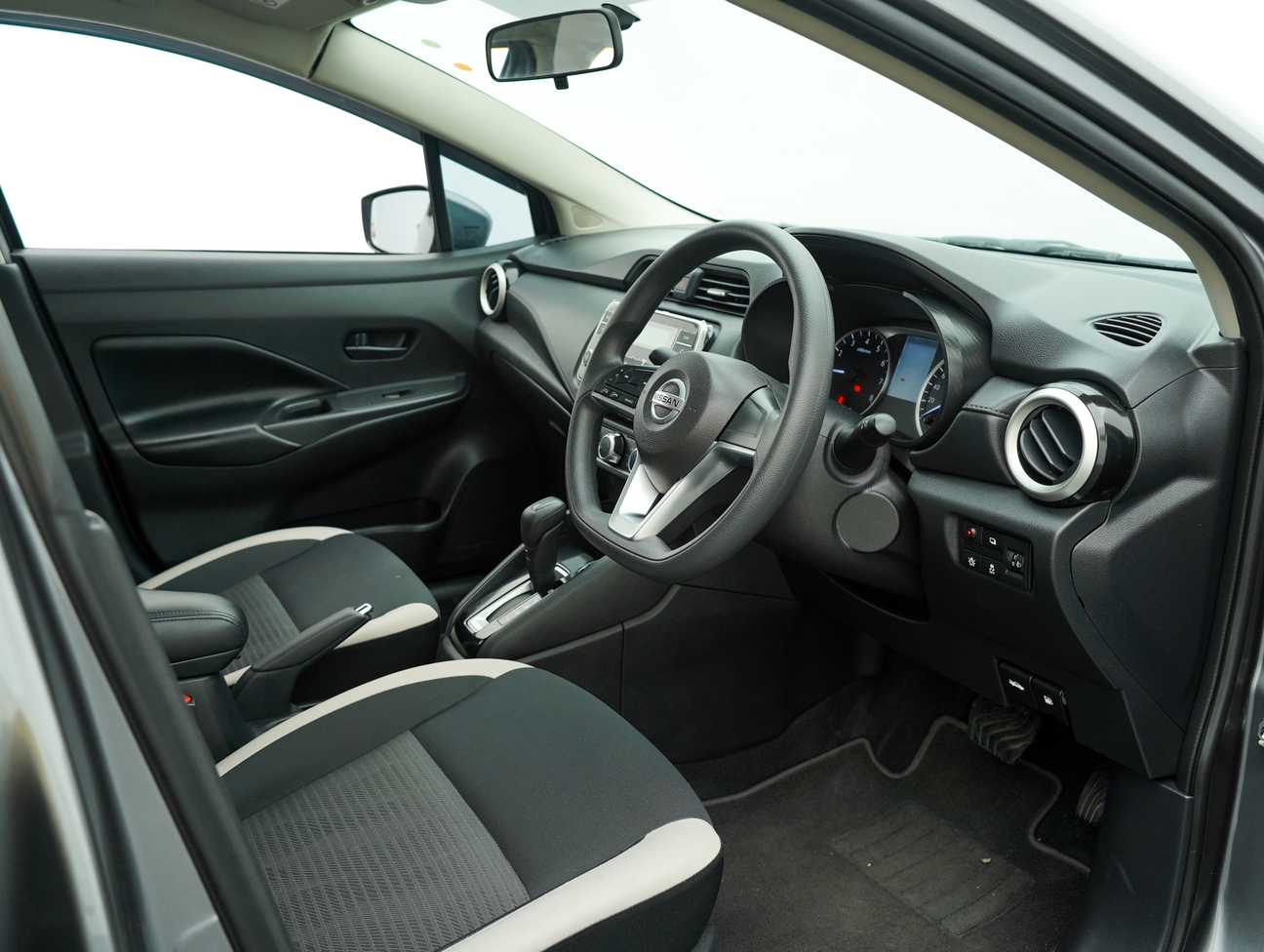 used 2021 Nissan Almera VL 1.0