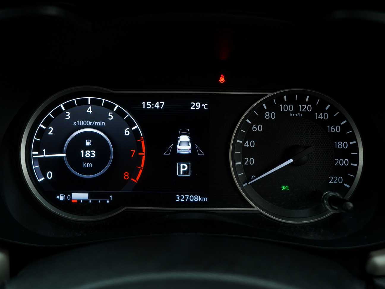 used 2021 Nissan Almera VLT 1.0