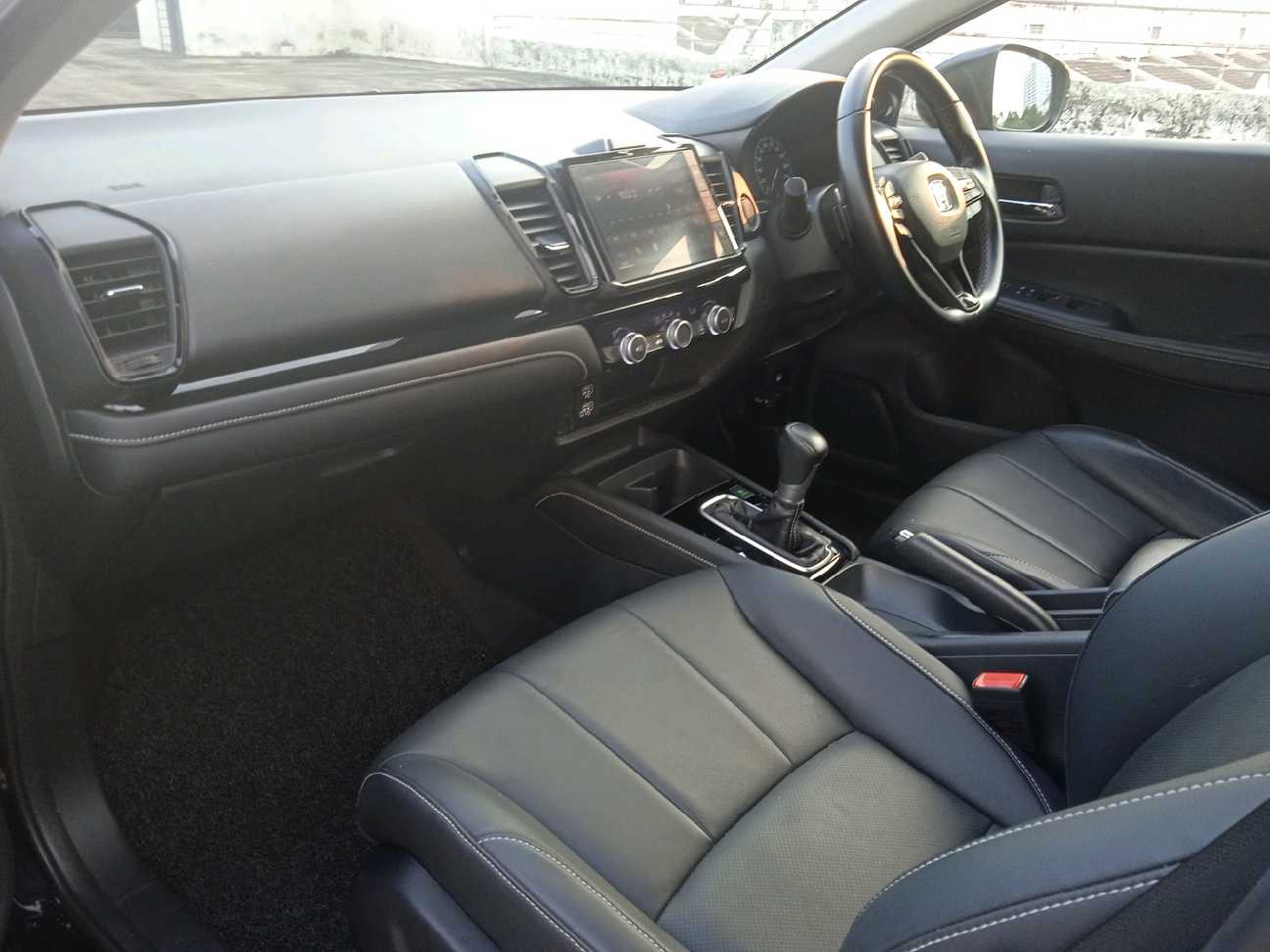 terpakai 2022 Honda City V Sensing 1.5