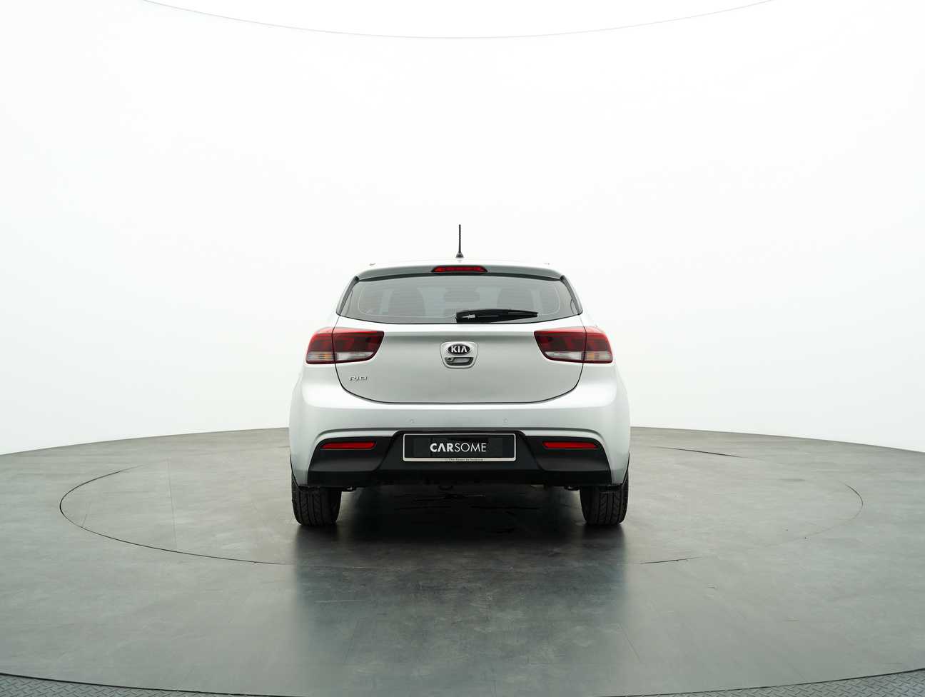 terpakai 2017 Kia Rio  1.4