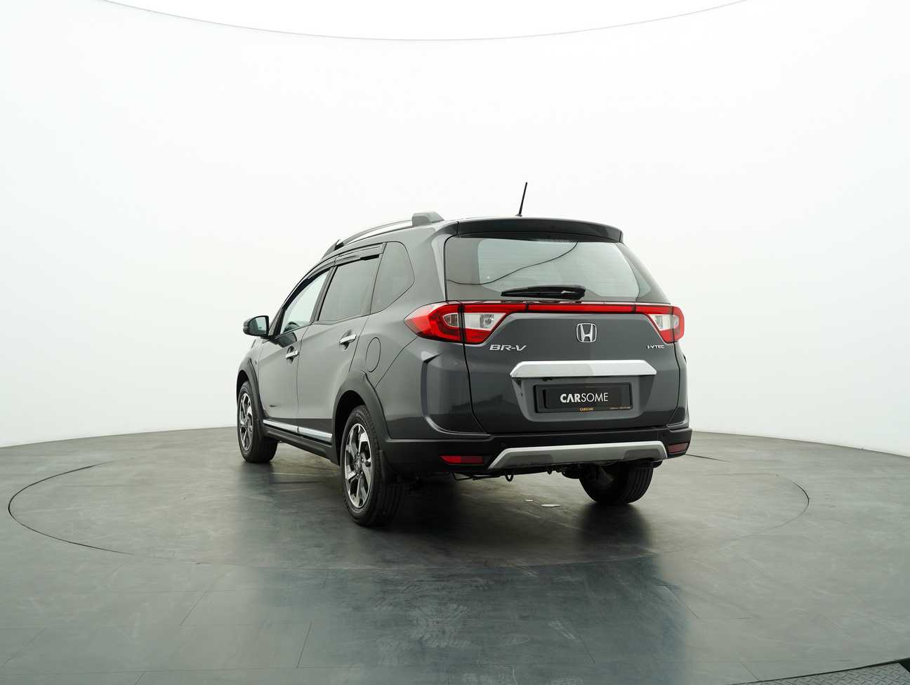 used 2018 Honda BR-V V 1.5