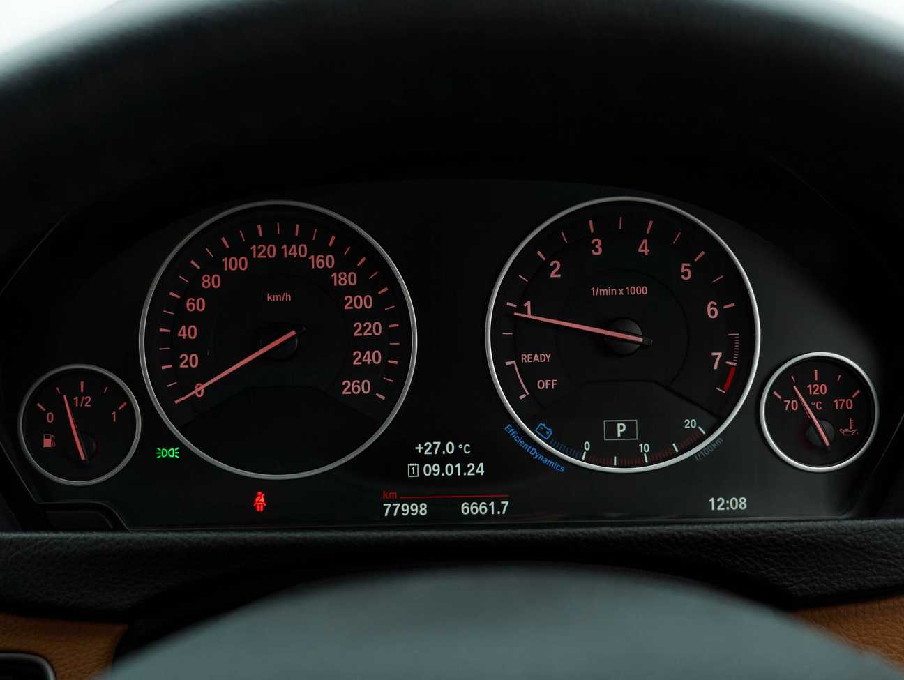 used 2017 BMW 318i Luxury 1.5