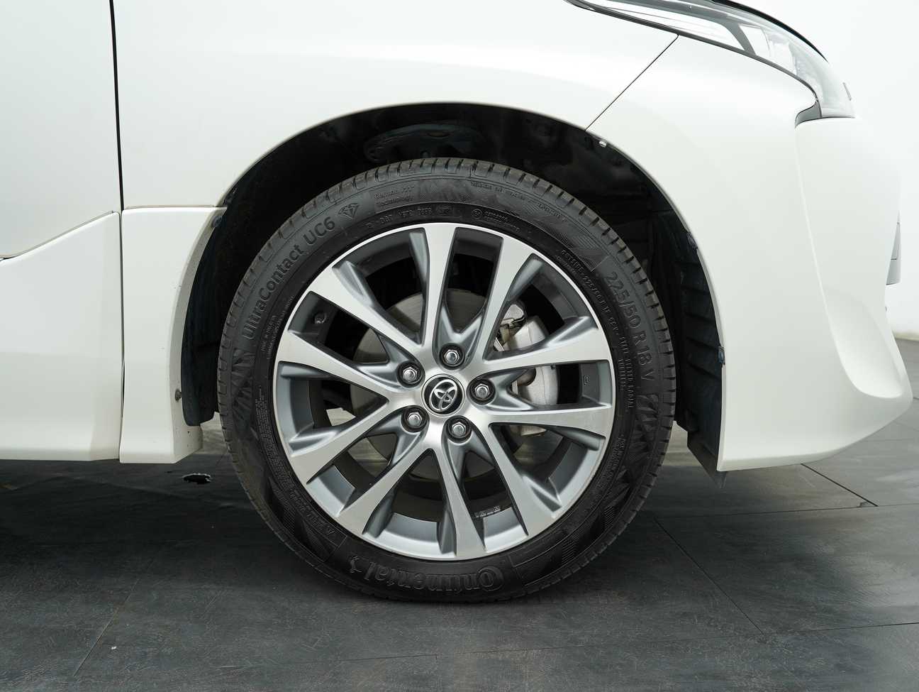 terpakai 2016 Toyota Estima Aeras 2.4