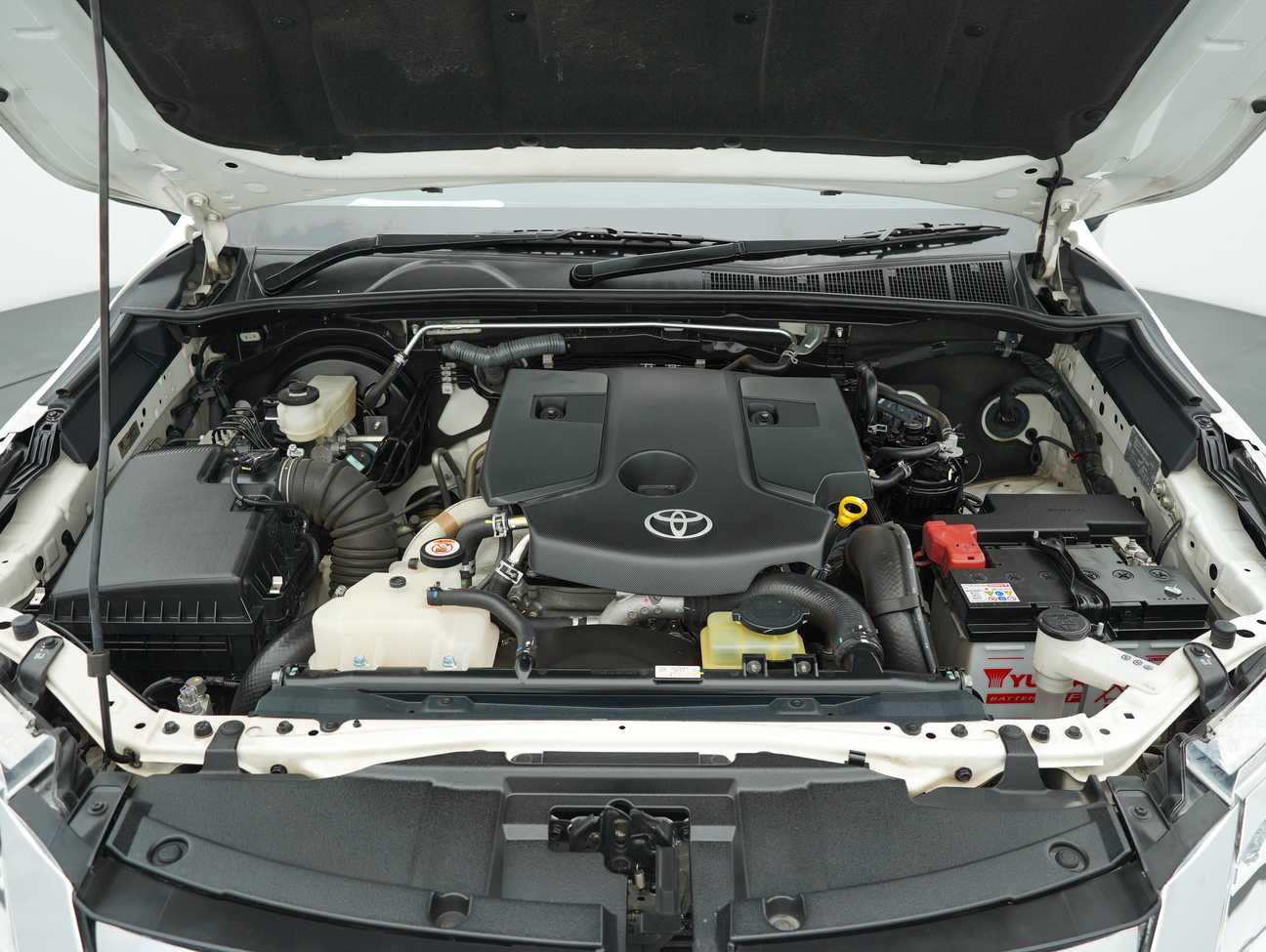 used 2019 Toyota FORTUNER 4X4 2.4