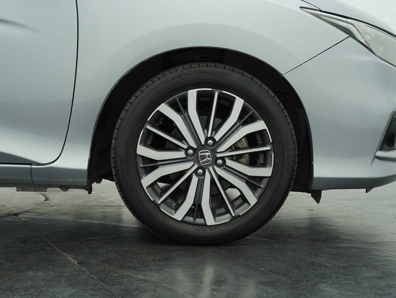 used 2017 Honda City V i-VTEC 1.5