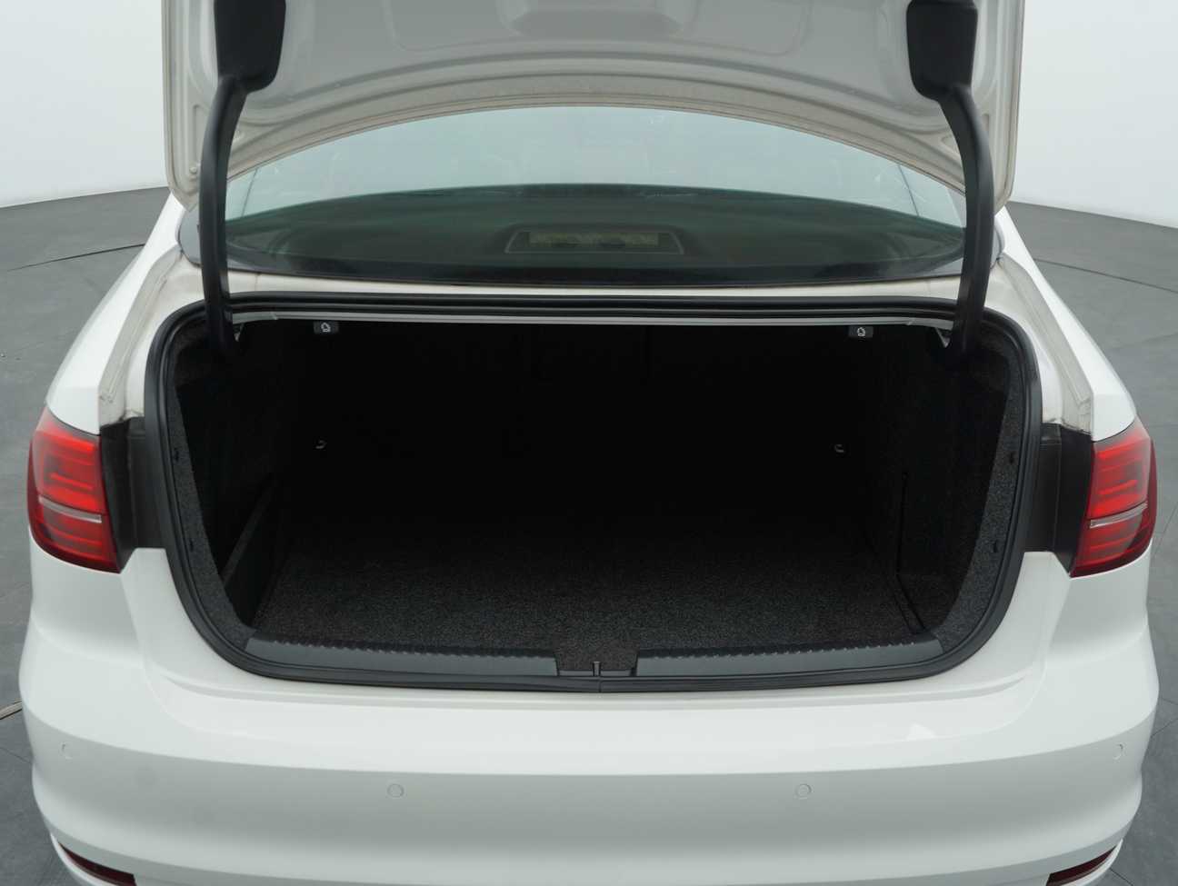 terpakai 2018 Volkswagen Jetta TSI Highline 1.4