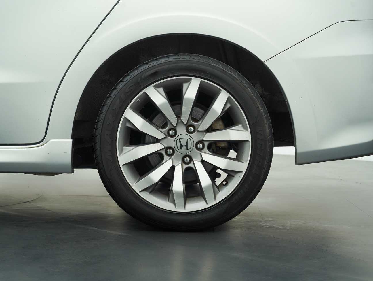 used 2008 Honda Stream i-VTEC 1.8