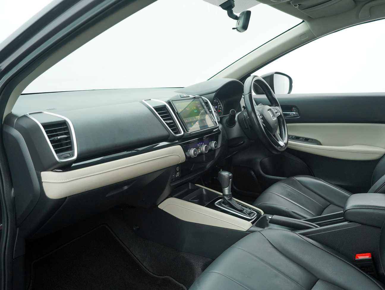 terpakai 2021 Honda City V 1.5