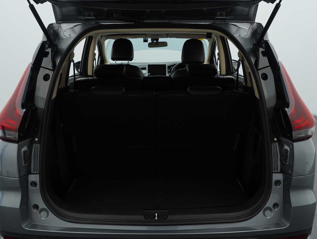 terpakai 2021 Mitsubishi Xpander  1.5